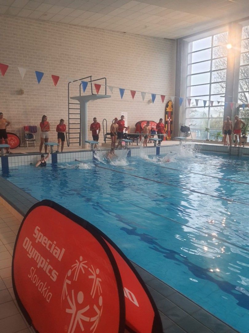 19693-Specialne-olympiady-Plavanie-Bratislava-80-.jpg