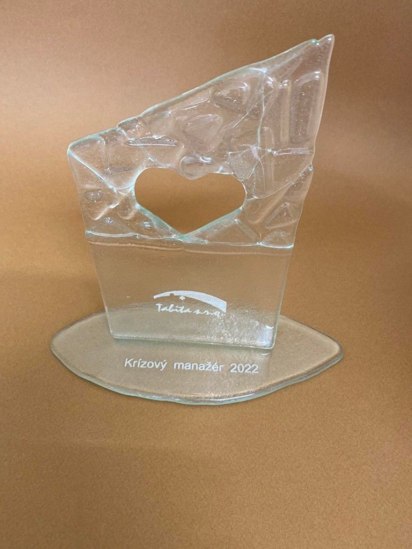19740-Tabita-ocenenie-zo-skla-6-.jpg