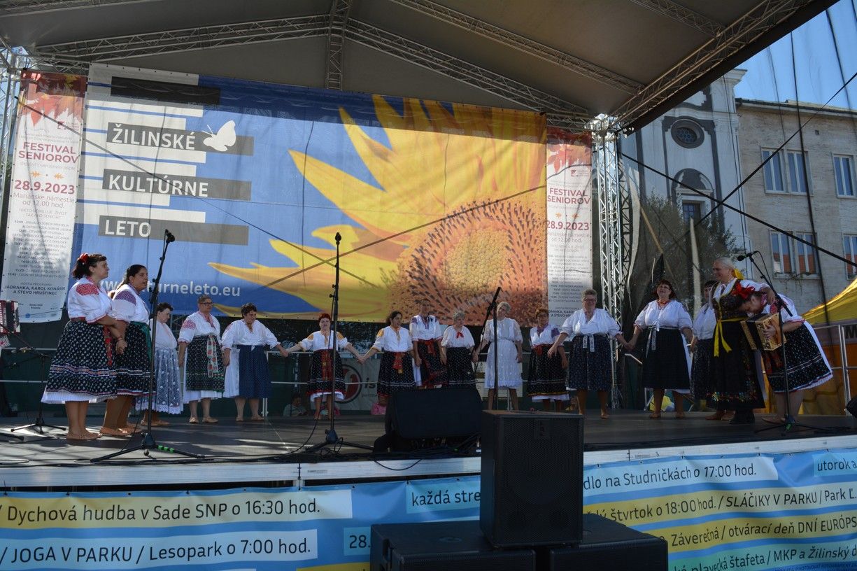 festival seniorov zilina 1 .jpg