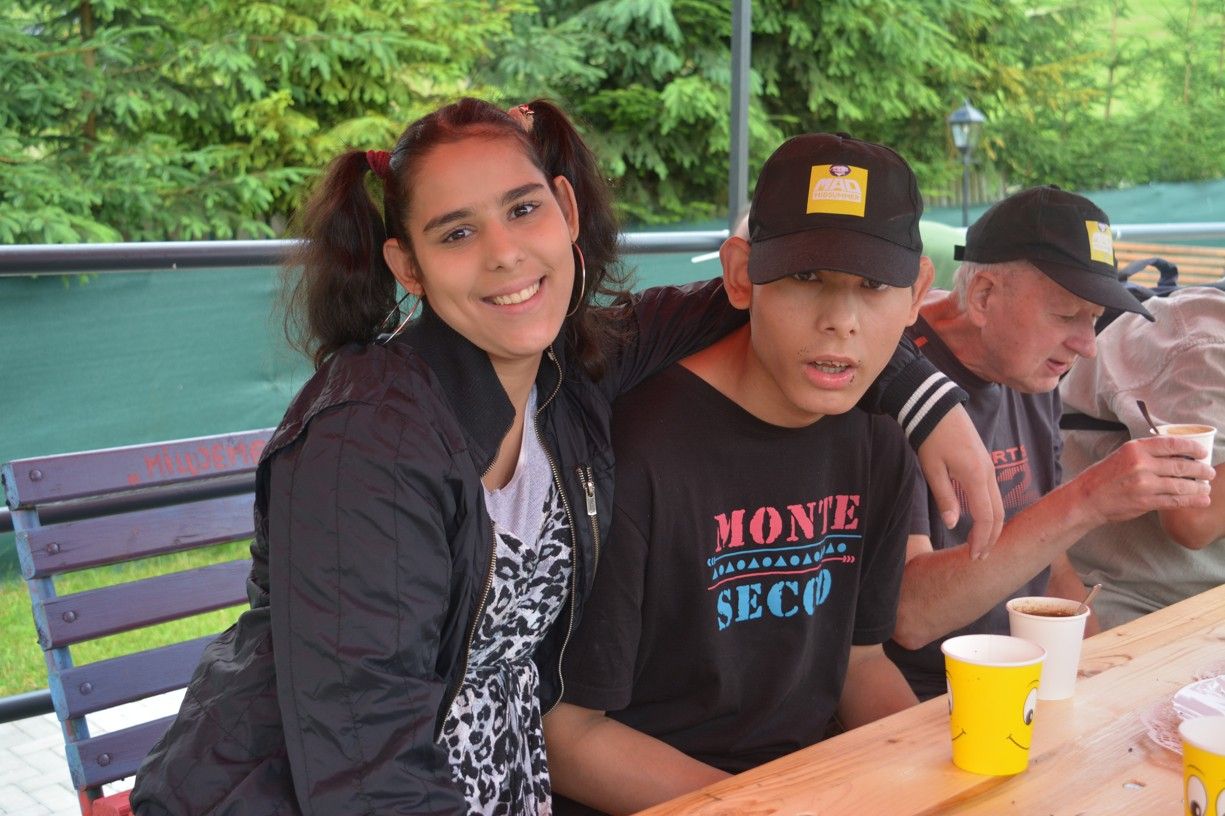 garden party zakamenne 4 .jpg