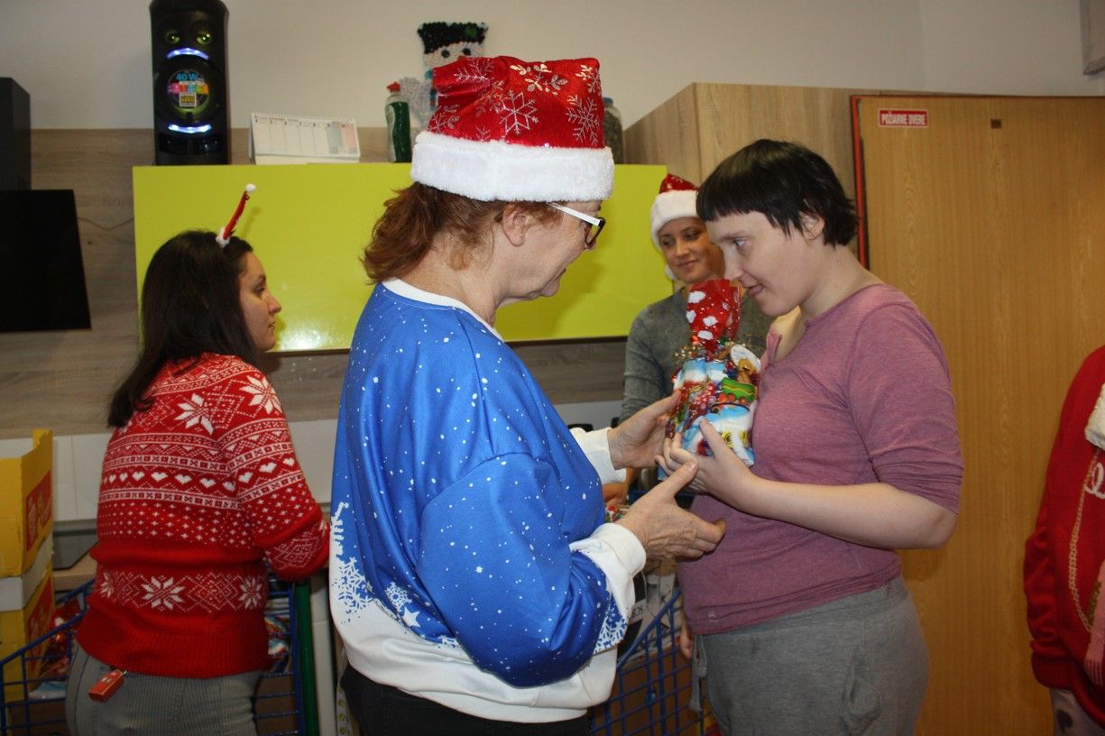 mikulas so seniorklubom priatelia zo ziliny 37 .jpg