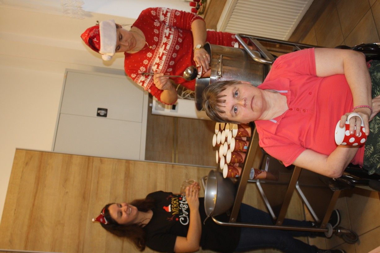 vianocne trhy v css tau a vianocny punc 100 .jpg