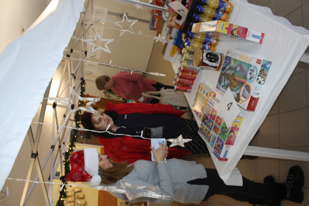 vianocne trhy v css tau a vianocny punc 128 .jpg