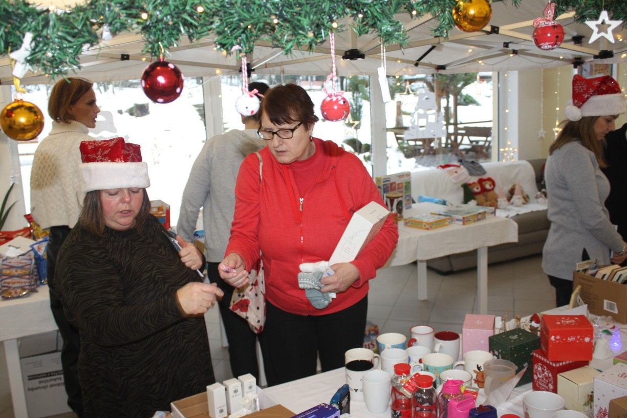 vianocne trhy v css tau a vianocny punc 138 .jpg