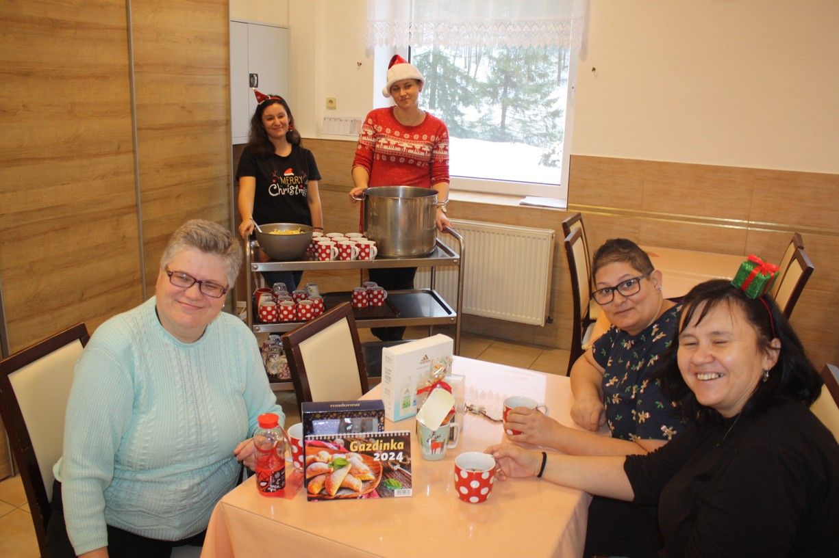 vianocne trhy v css tau a vianocny punc 49 .jpg