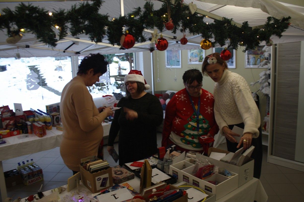 vianocne trhy v css tau a vianocny punc 68 .jpg