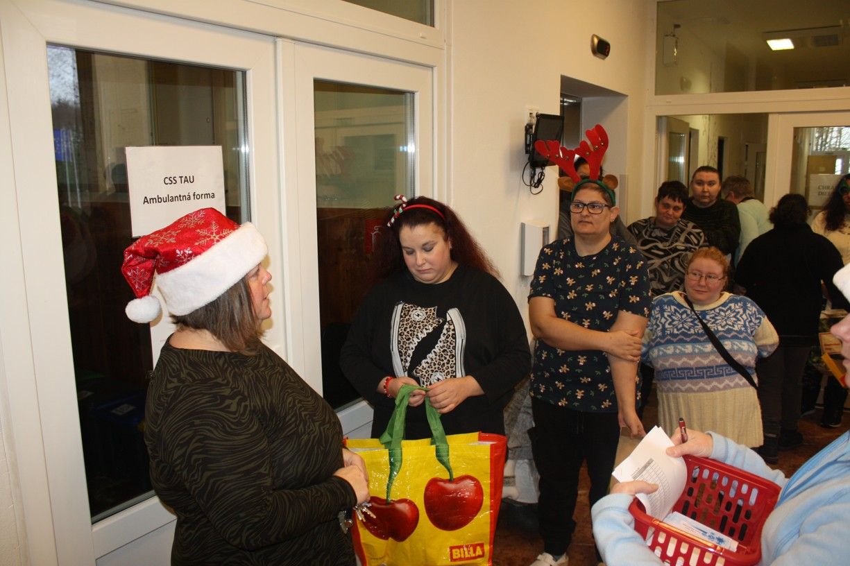 vianocne trhy v css tau a vianocny punc 7 .jpg
