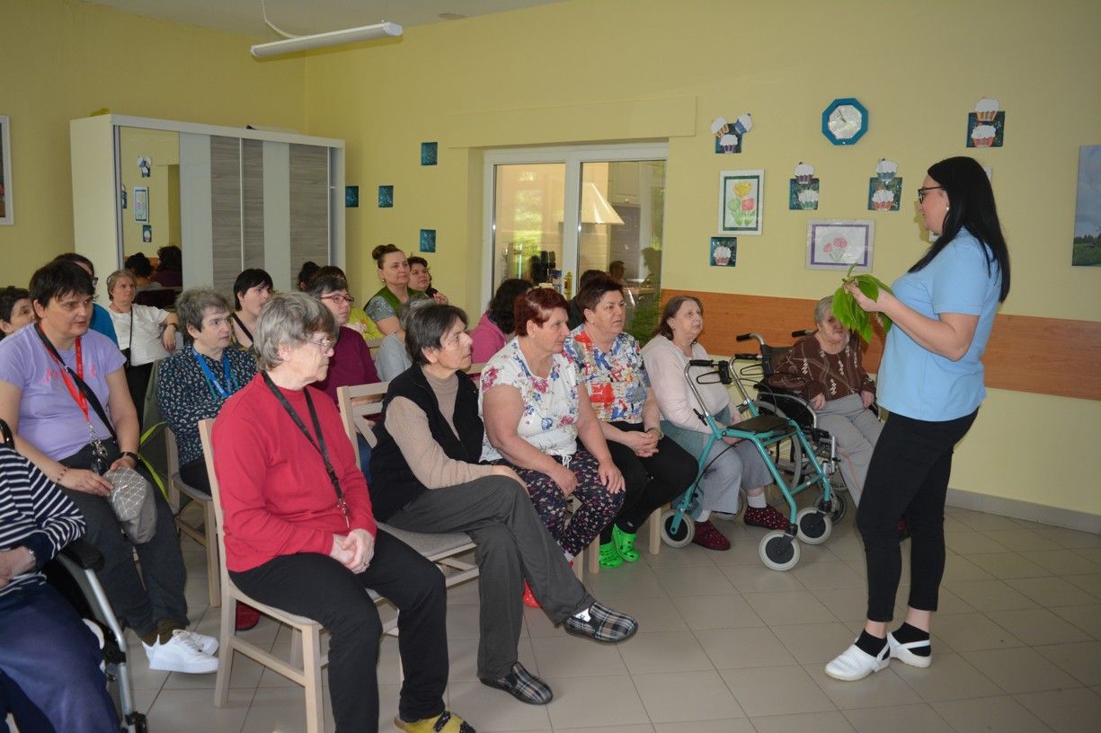 den stromov april 12 .jpg