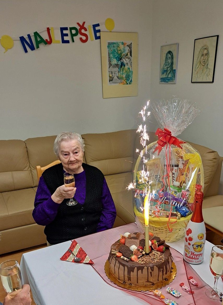 oslava 90 rokov pani frantiska 7 .jpg