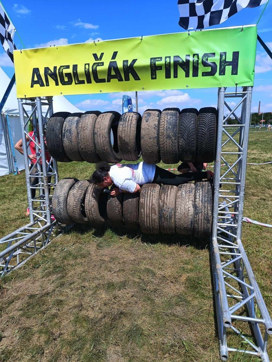 anglicak pezinok 27 .jpg
