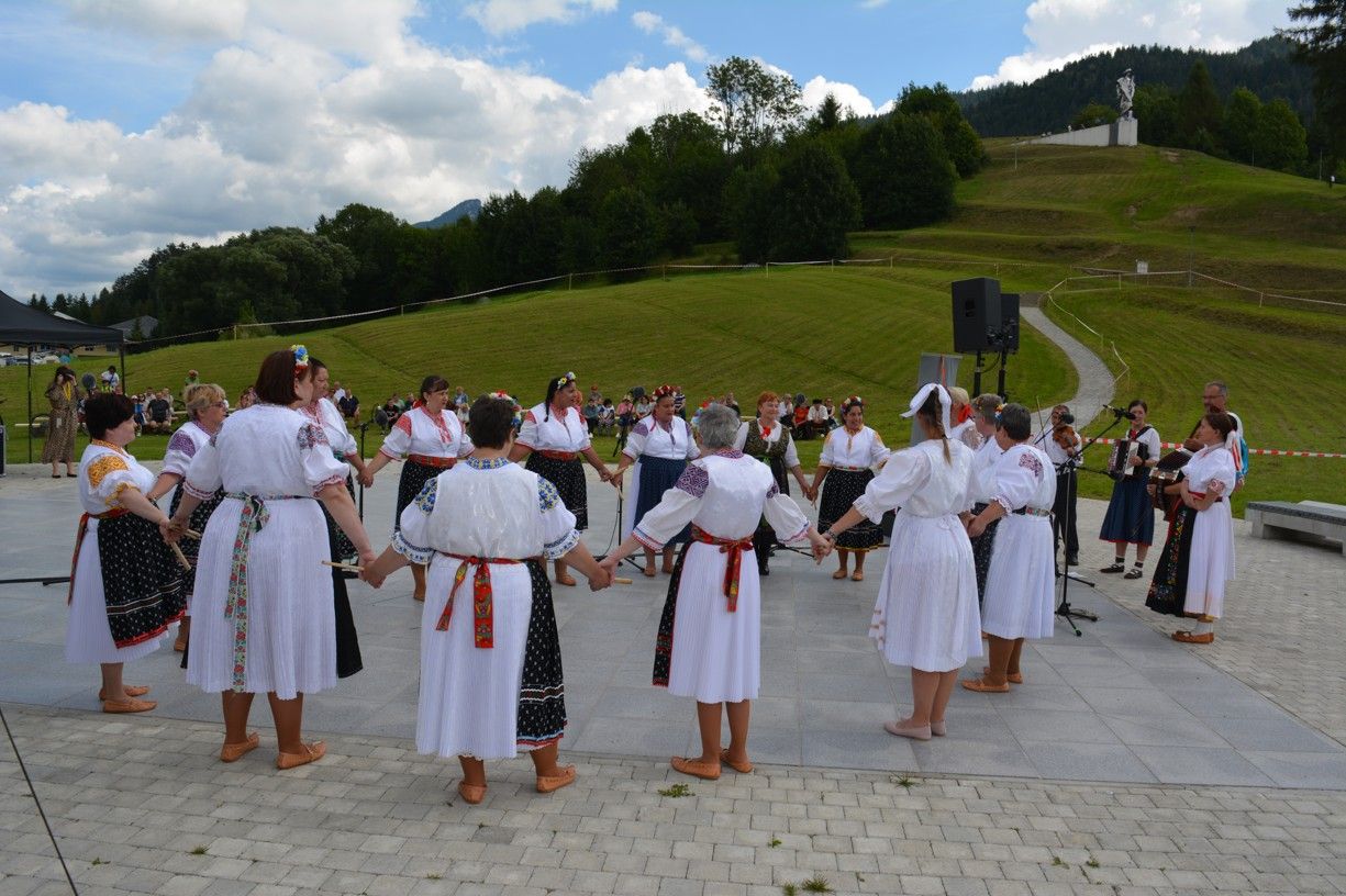 janosikove dni vystupenie 33 .jpg