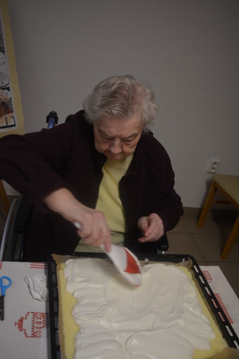 seniorky pripravili nepeceny kremes 13 .jpg