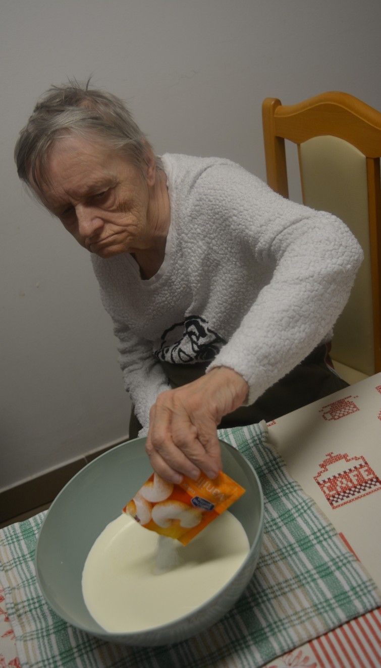 seniorky pripravili nepeceny kremes 7 .jpg