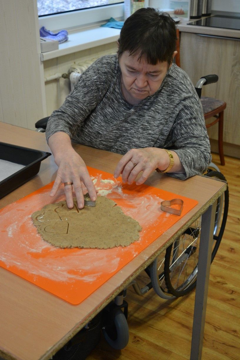 valentinske pecenie na socialnej rehabilitacii 7 .jpg