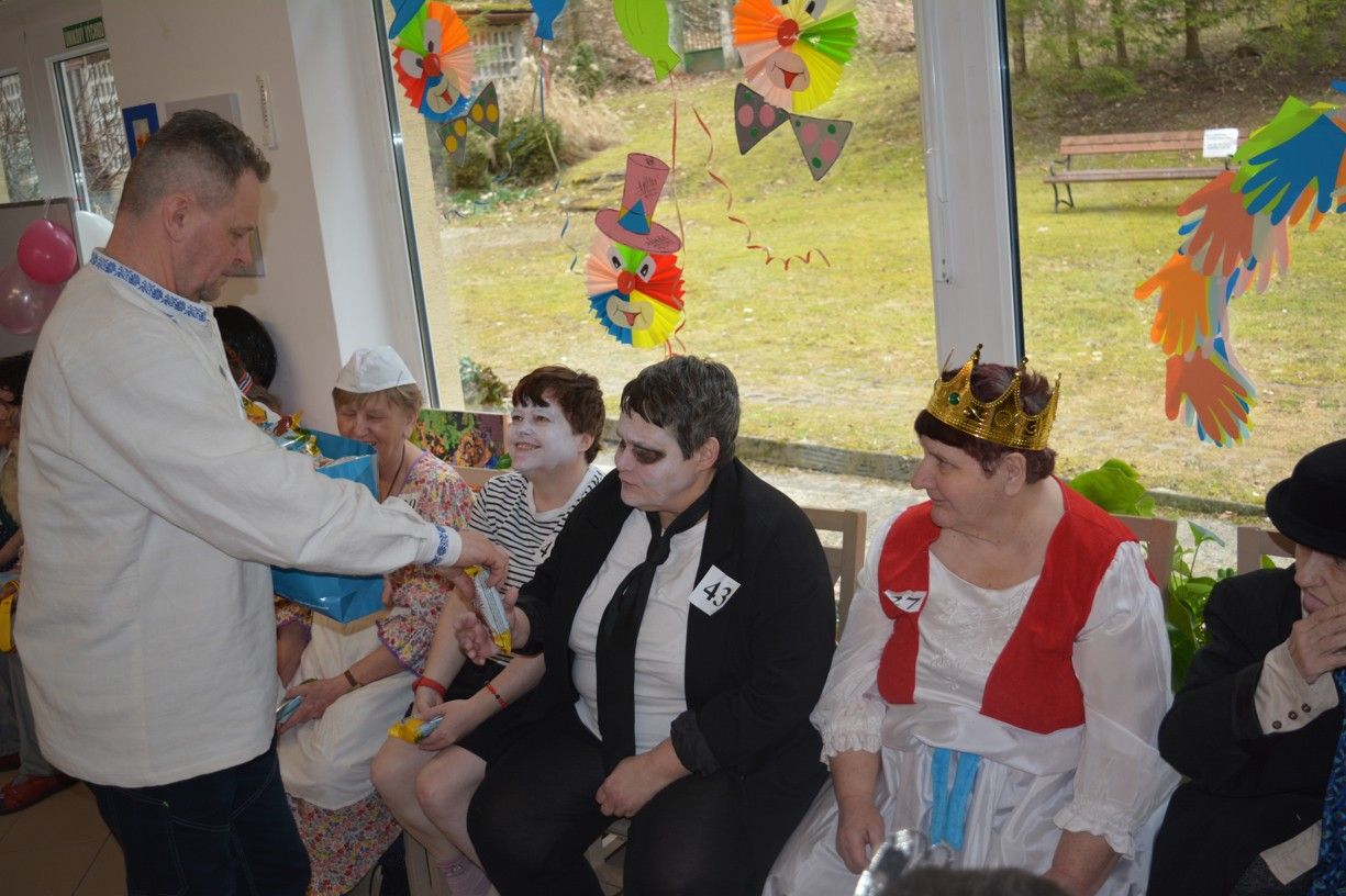 karneval so smajlikmi 1 .jpg